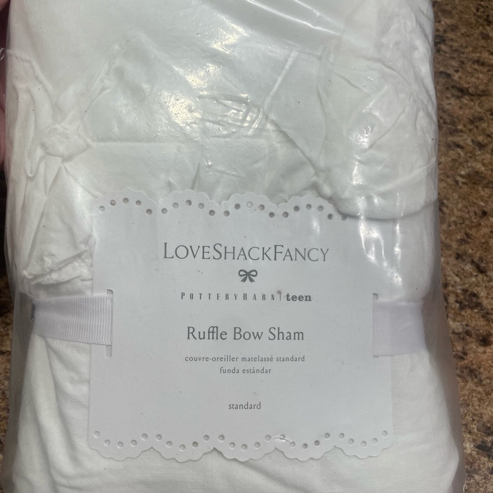NWT LoveShackFancy White Ruffled Bow Standard Sham Pillowcase - Picture 3 of 5